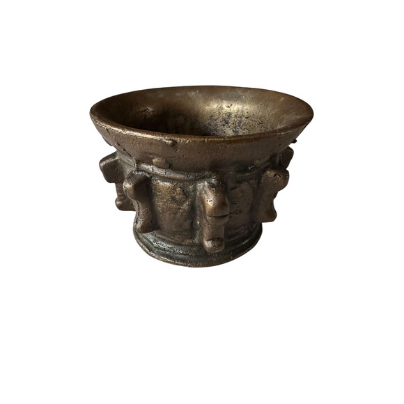 Antique Heavy Cast Bronze Mortar – Apothecary Collectible XVIII Century main image 2